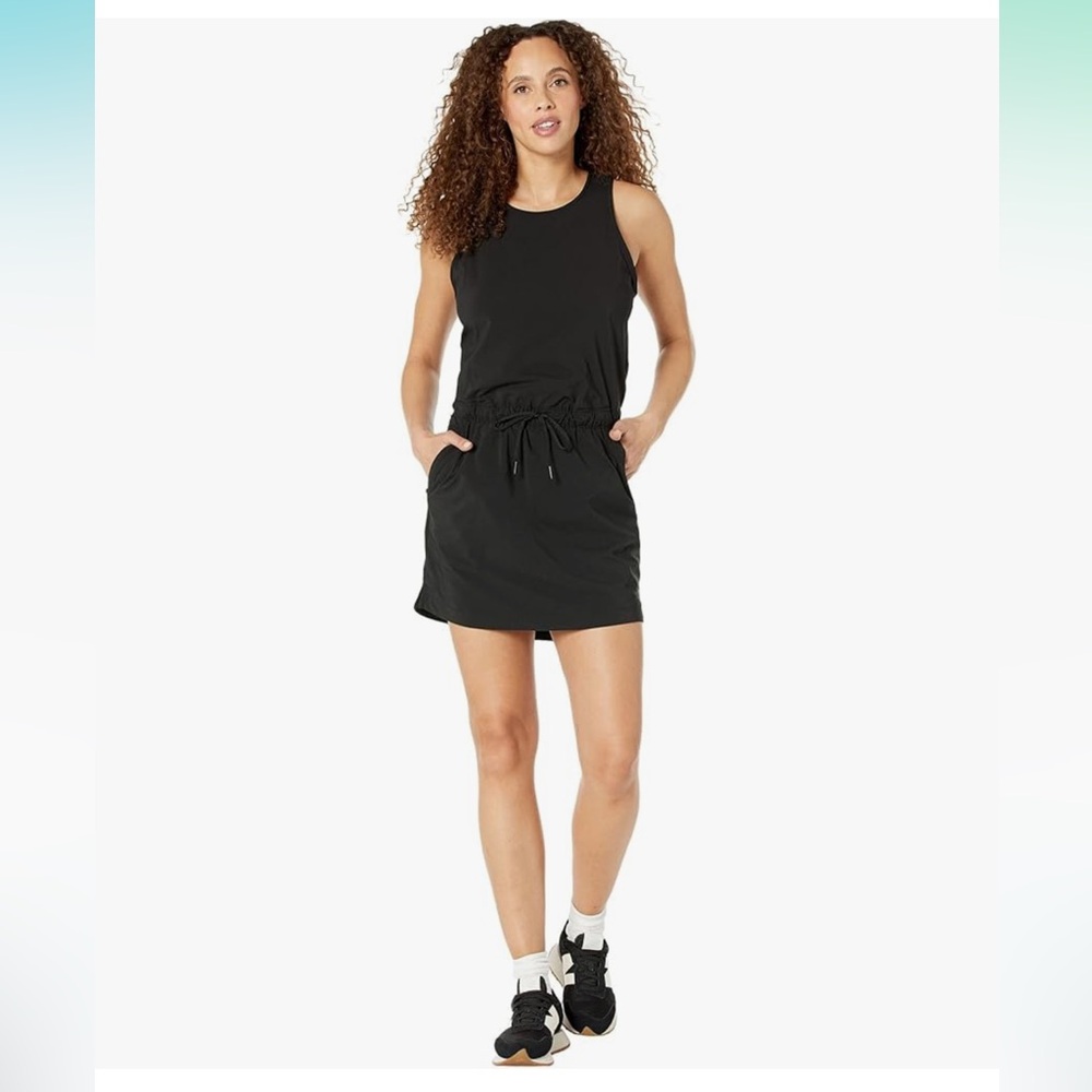 The North Face Never Stop Wearing Adventure Dress